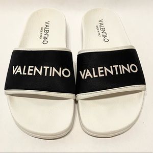 Valentino Slides